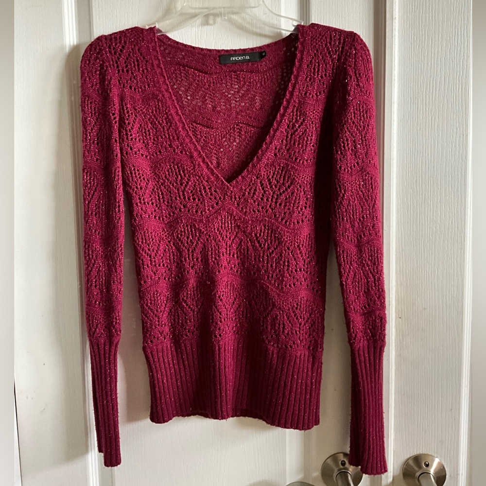 Arden‎ B Vintage Burgundy Knit Sweater